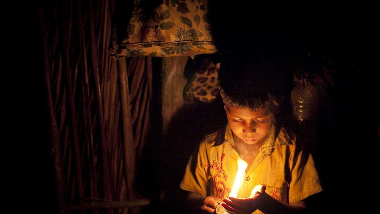 Do not light a candle or smoke a cigarette immediately after entering house