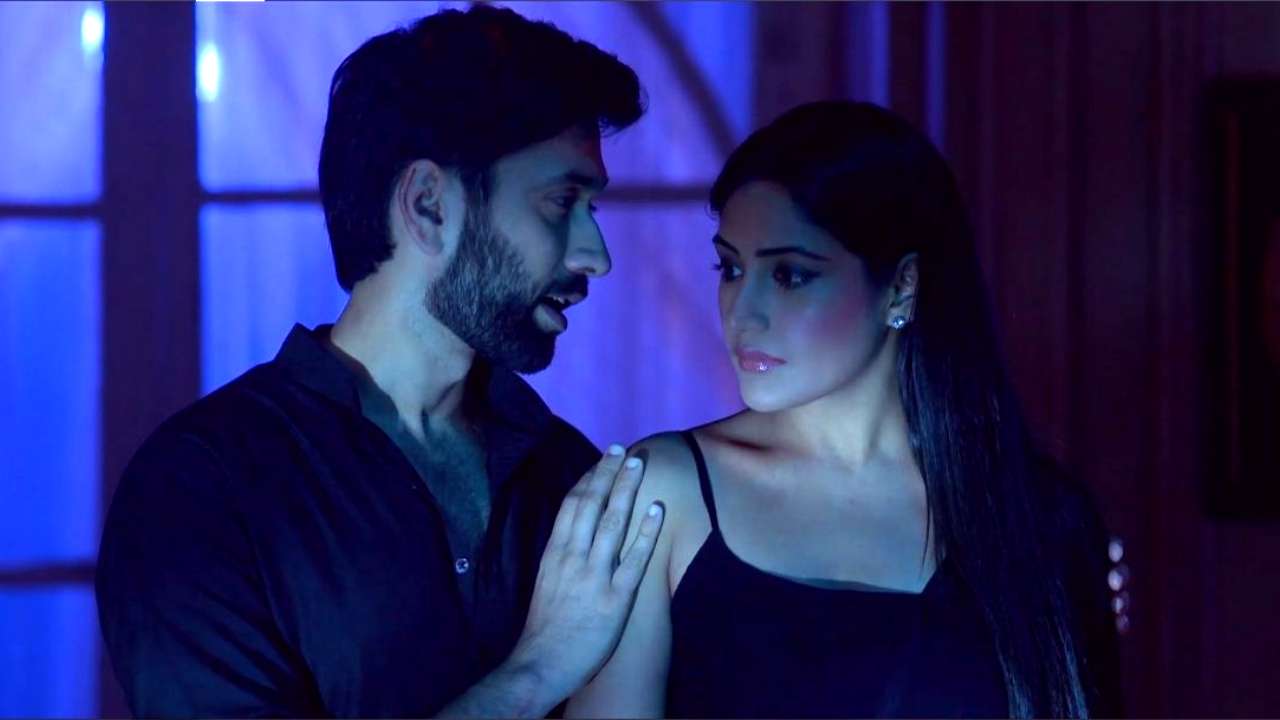 In Pics Ishqbaaz Couple Shivaay And Anika Heat Up The Screen Yet Again With Their Steamy Pool