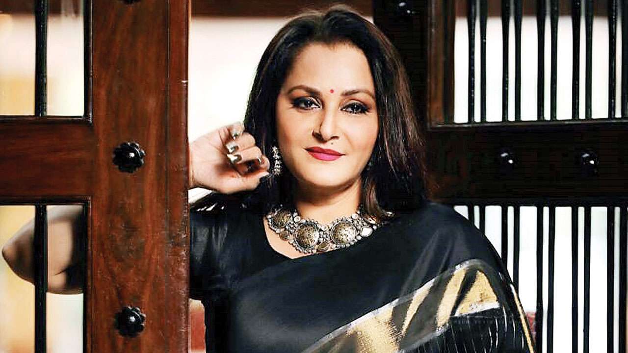 Telugu Heroine Jayaprada Sex Video - Jaya Prada: Ranbir Kapoor and Alia Bhatt would be ideal for 'Sargam' remake