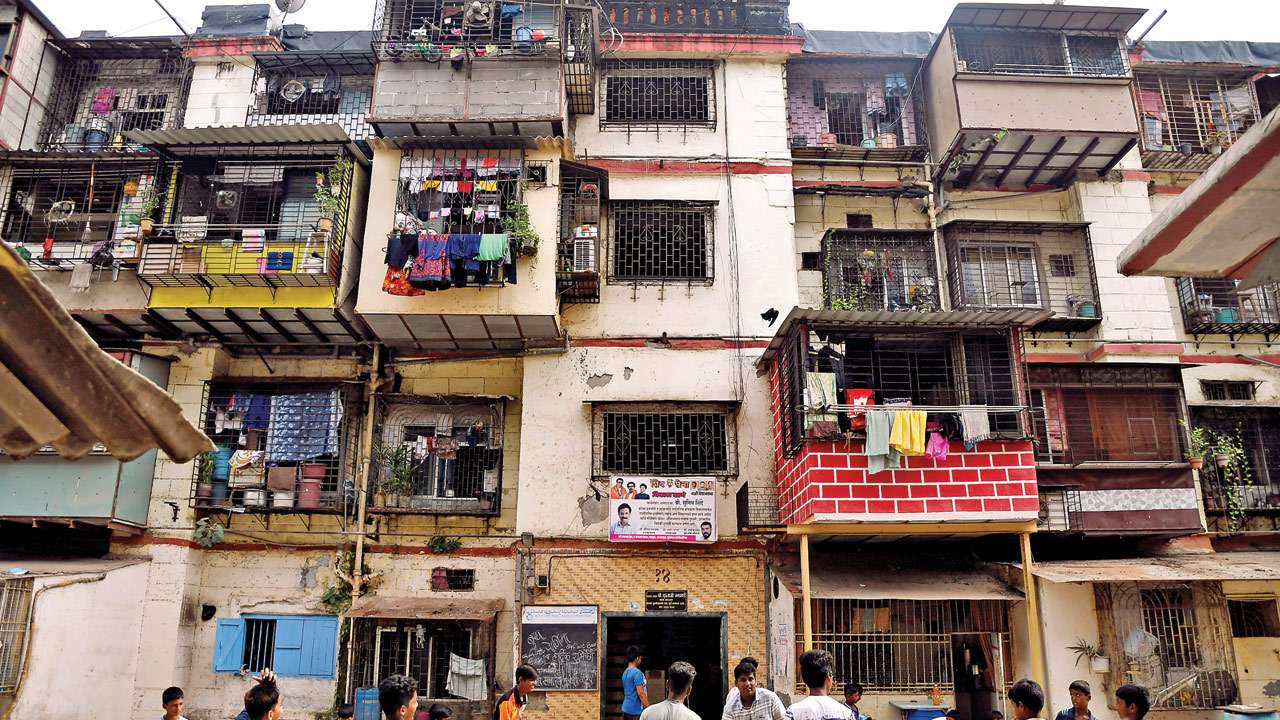 bdd-chawl-maharashtra-government-may-bring-in-ordinance-to-forcibly