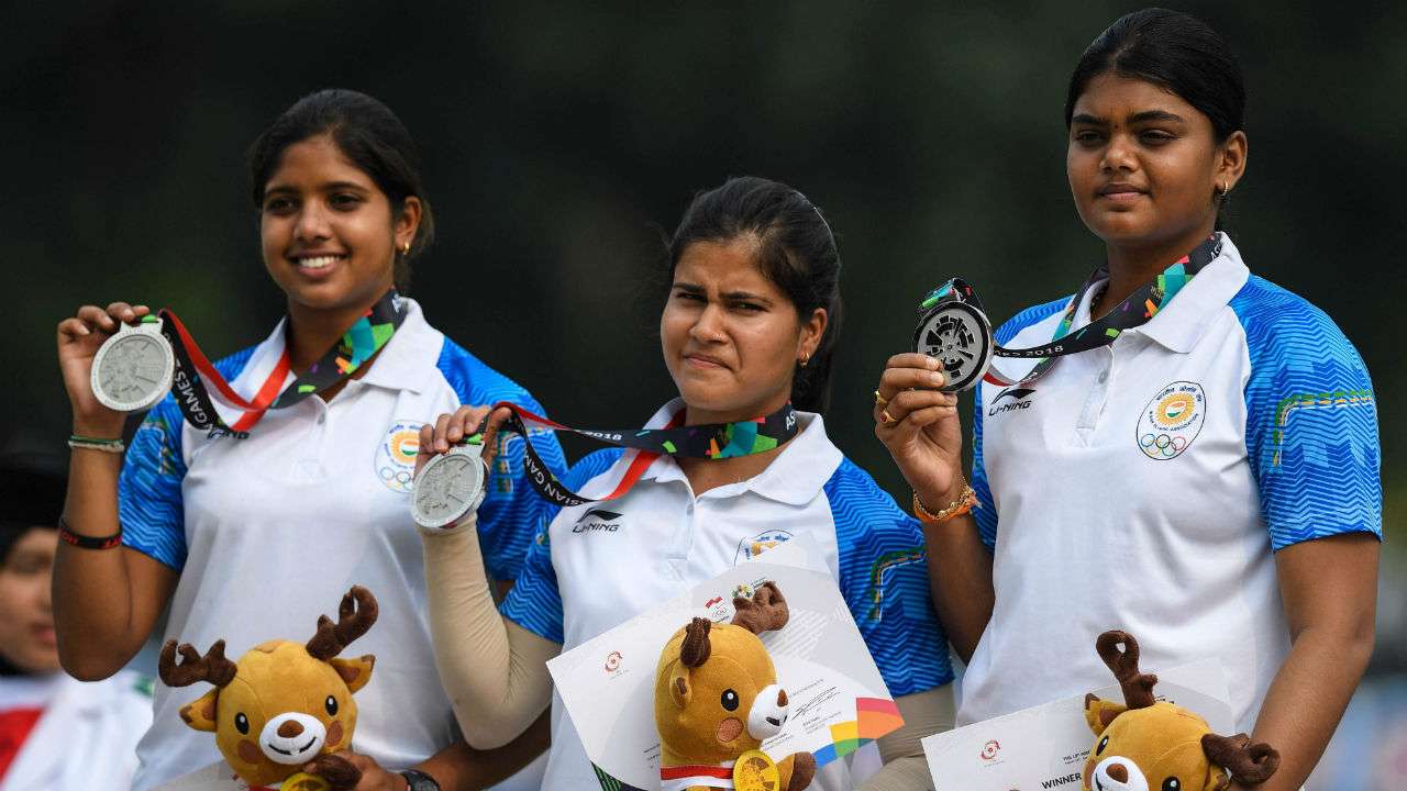 Compound Women's Archery Team