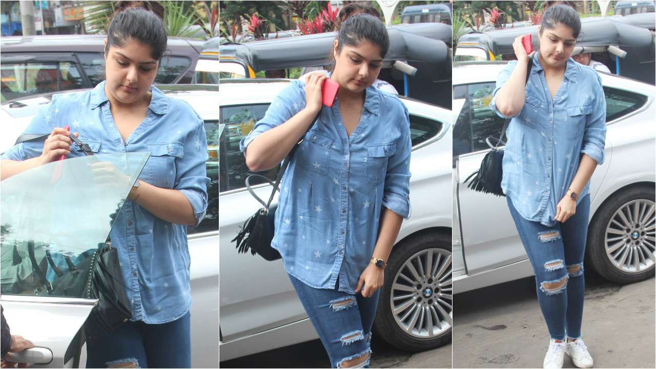 Arjun Kappor's sister Anshula Kapoor too spotted at the venue