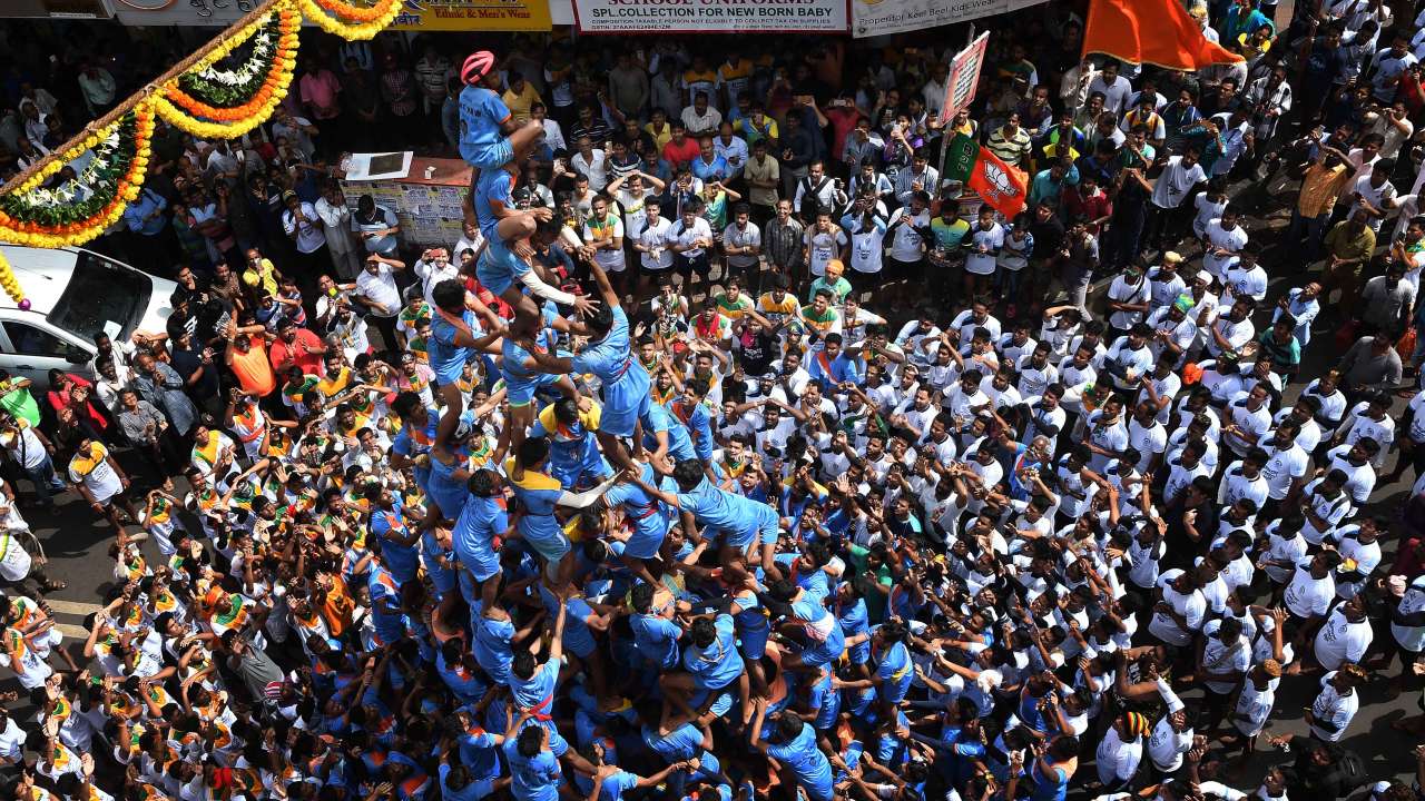 Govindas gear up to break Dahi Handi