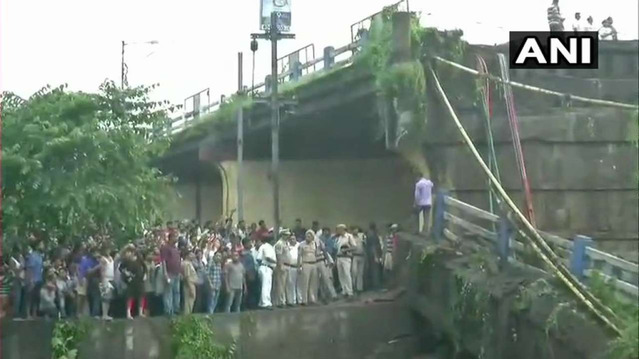 After Majerhat bridge collapse, Eastern Railways stop services on Budge ...