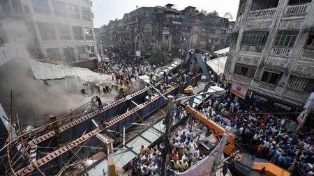Vivekananda flyover collapse in Kolkata on March 31, 2016: 27 killed
