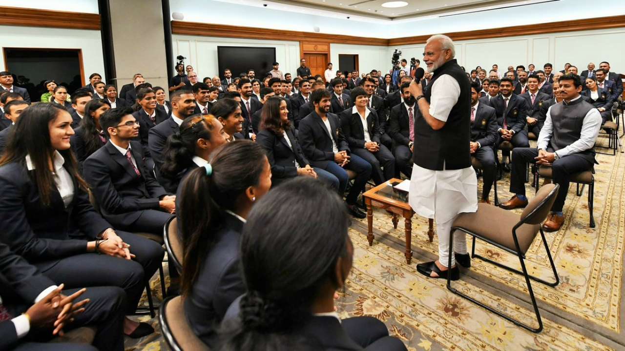 See Pics PM Modi Meets Asian Games Medal Winners Congratulates Them