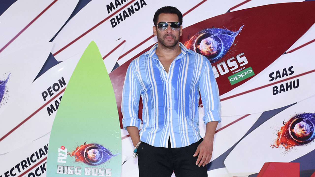 Bigg Boss 12 Will Changed Slot To Prime Time Make For Sanskari Controversies In Salman Khan S Show bigg boss 12 will changed slot to