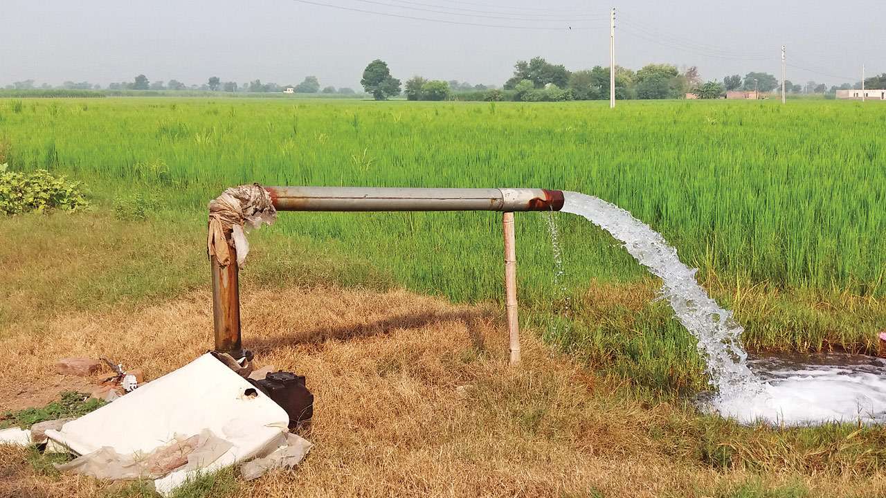 maharashtra-government-to-tax-excess-water-users