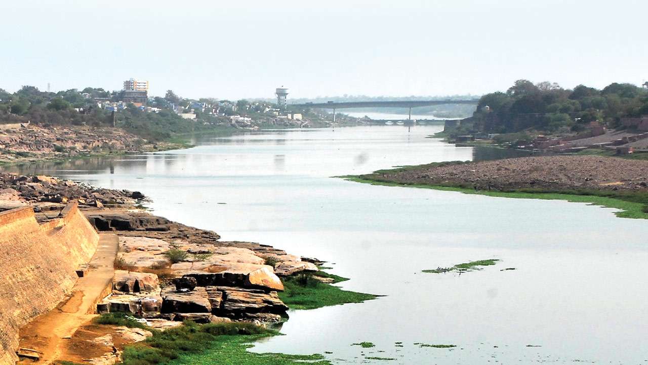 pink-city-water-woes-is-lifting-water-from-chambal-the-rain-fed-river