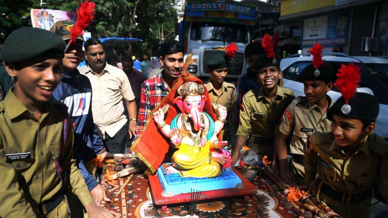 Ganesha goes to school