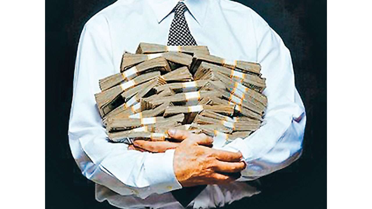 Firms need not take govt nod to give CEOs big raise