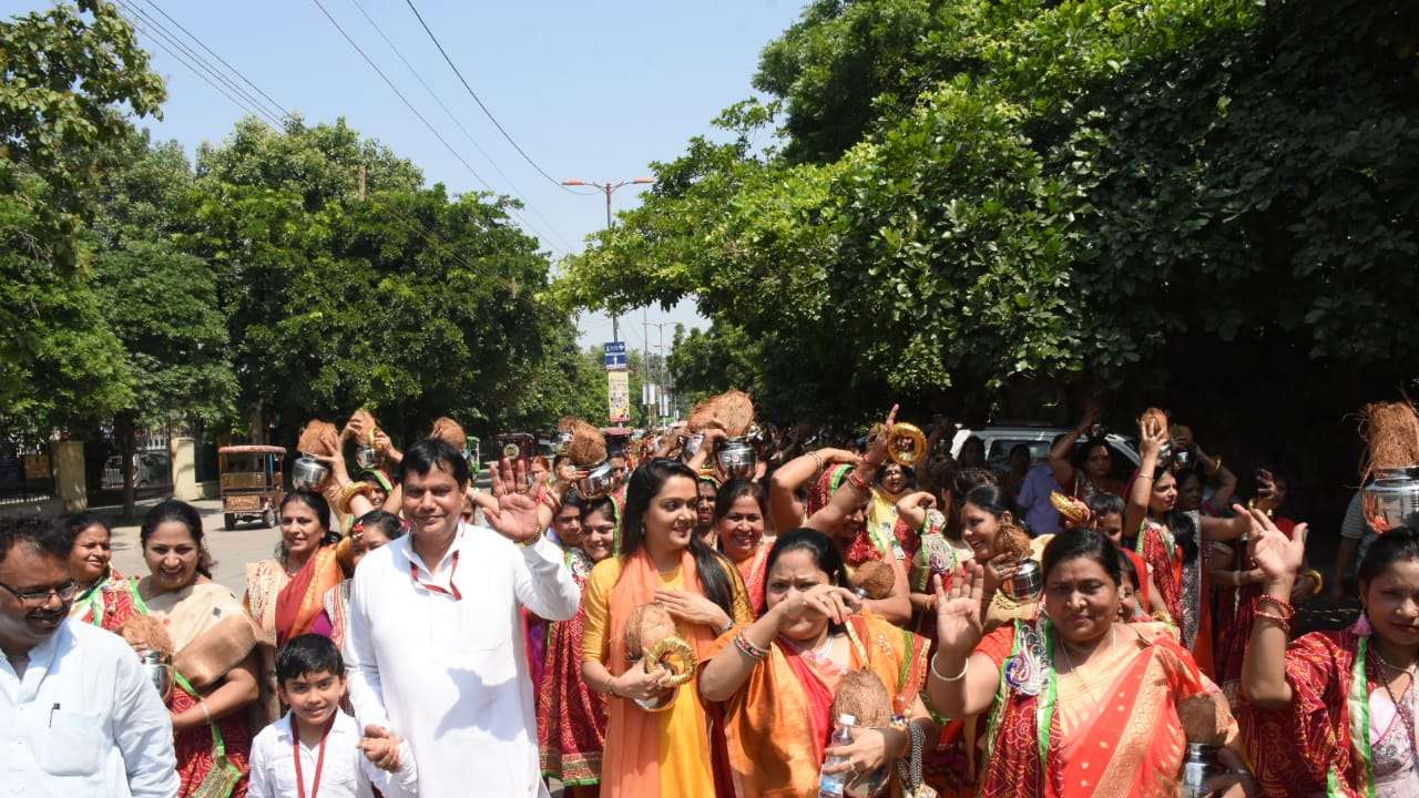 People celebrate Ganesha Mahotsav in Delhi