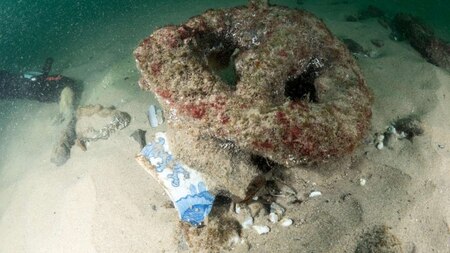 400-year-old shipwreck, in Cascais