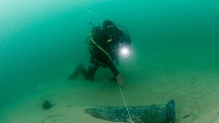 Archaeologists searching Portugal's coast have found a 400-year-old shipwreck