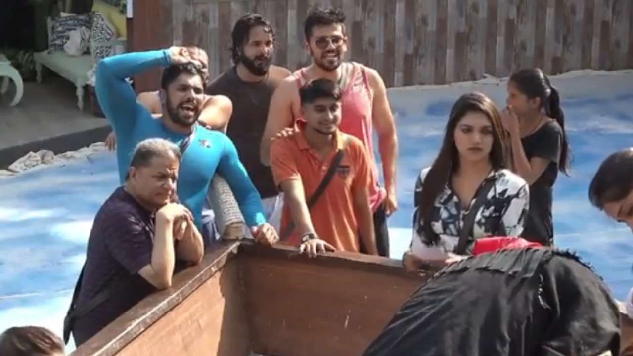Who wins the battle of Singles VS Jodis?