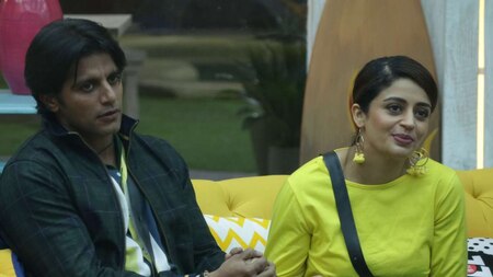 It's time for Nehha Pendse and Karanvir Bohra to fight it out