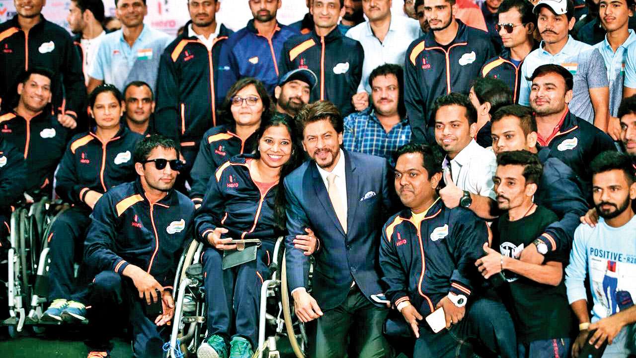 Shah Rukh Khan wants his kids to imbibe the spirit of Indian Paralympic stars