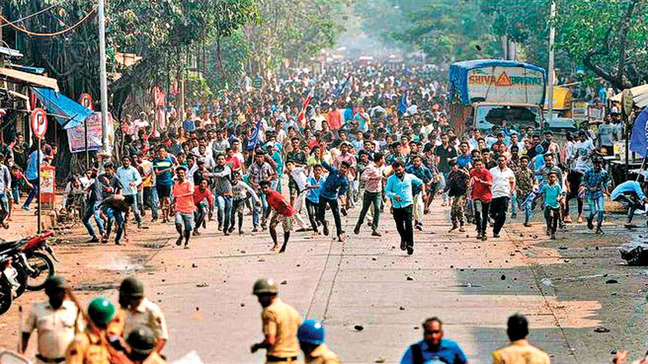 Bhima-Koregaon case: Supreme Court lets Maharashtra police probe &#39;urban  Naxals&#39;
