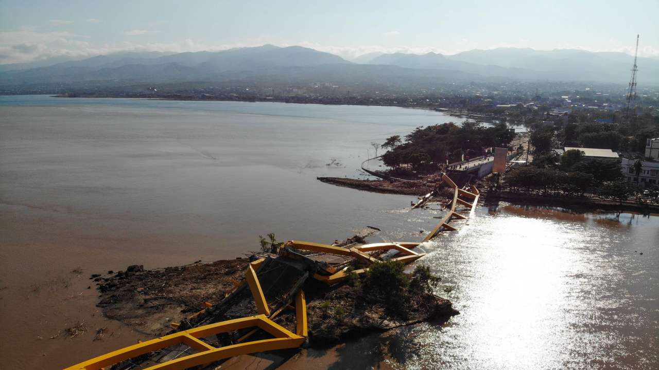 Bridge collapse