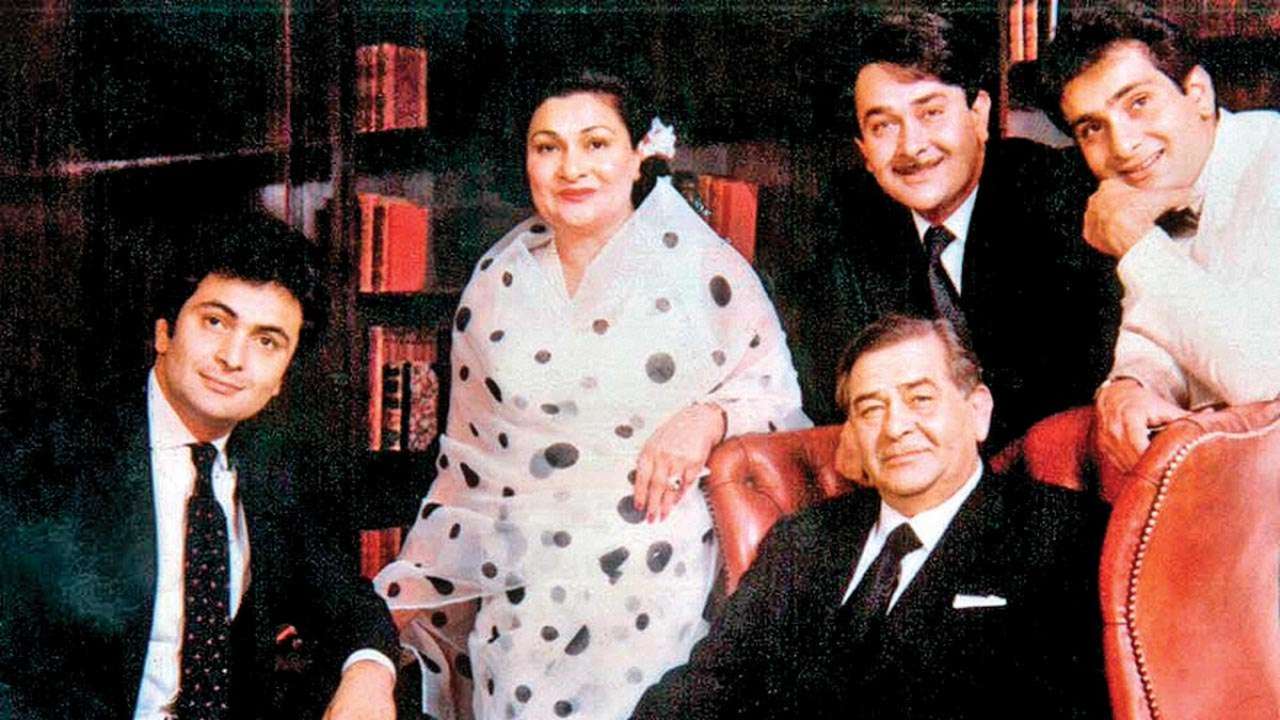 Krishna Raj Kapoor with Raj Kapoor and sons