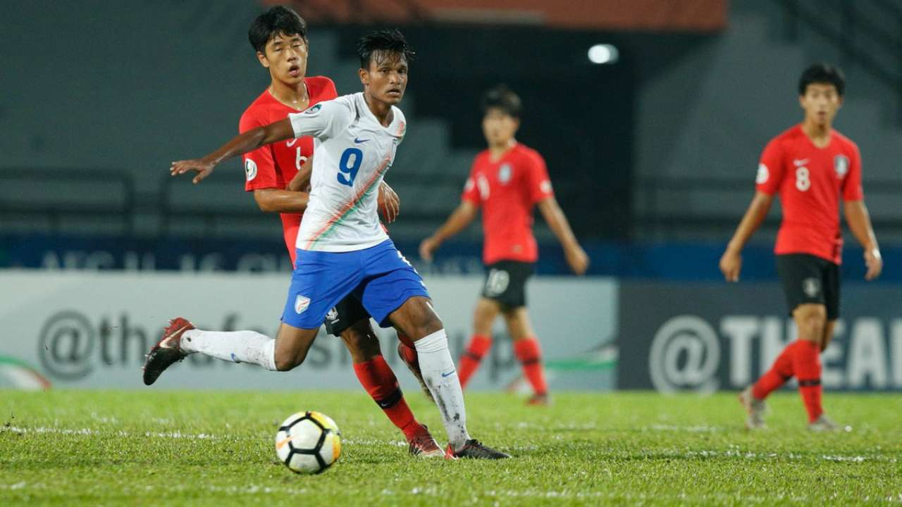 India and Korea locked in battle on Monday India and Korea locked in battle on Monday
