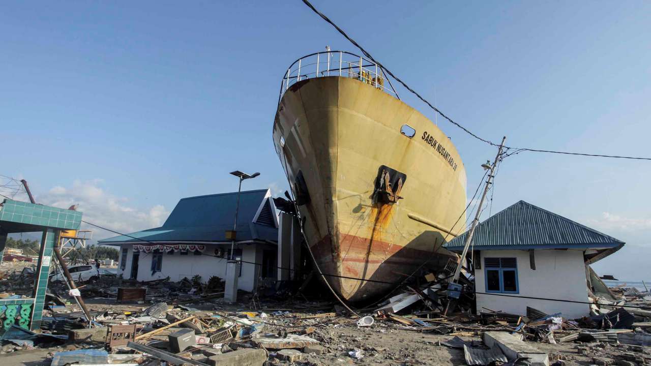 Ship seen stranded on the shore