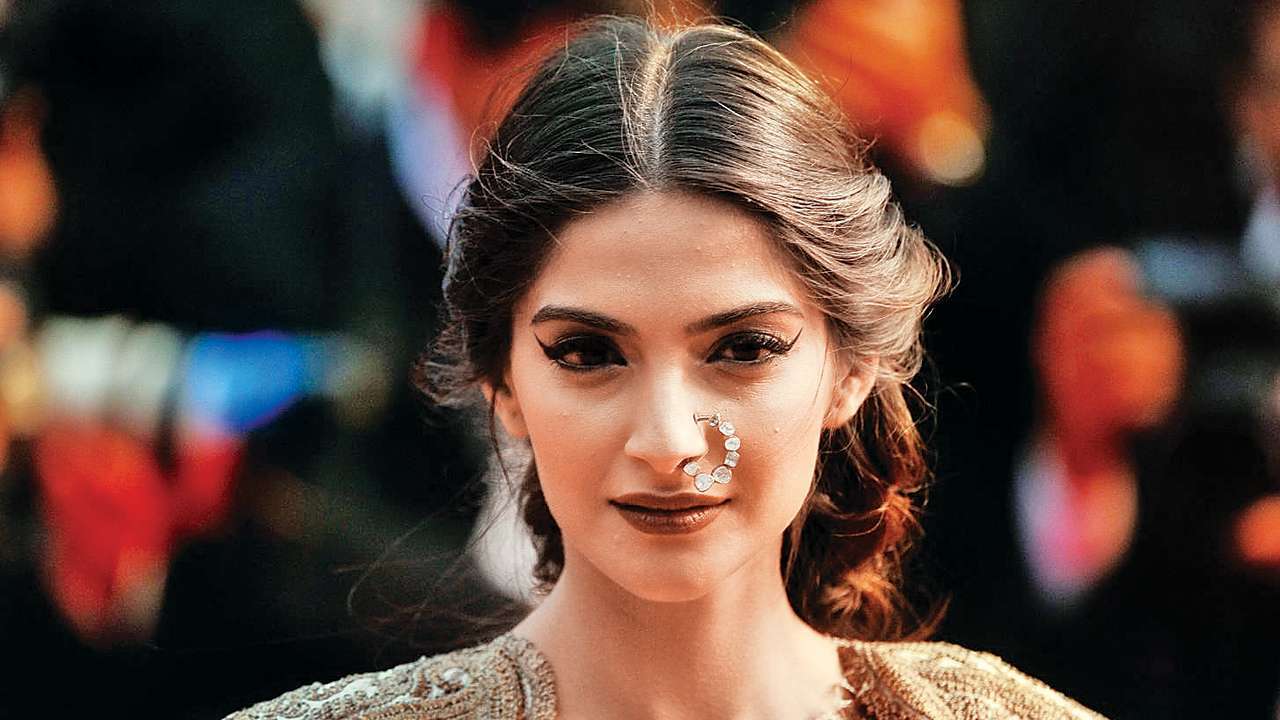 Sonam Kapoor shares a quote with a message