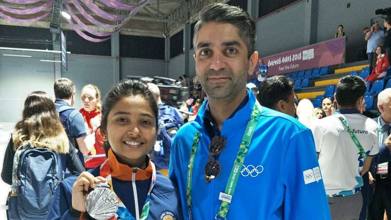 Mehuli Ghosh with Abhinav Bindra