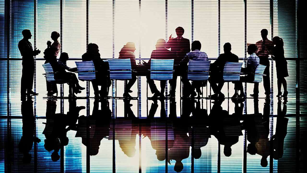 Independent directors in fix on Amrapali order