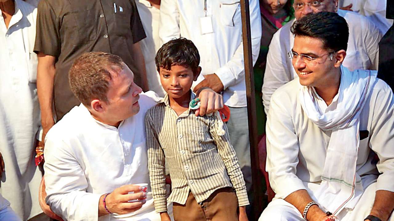 Pm Narendra Modi Is Ambani S Chowkidar Helped Him Fetch Rafale Deal Rahul Gandhi Isha is the only daughter of nita and mukesh ambani. pm narendra modi is ambani s chowkidar