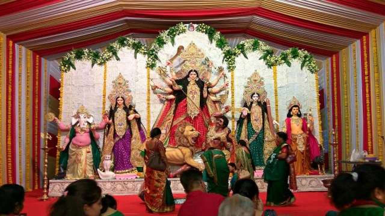 Navratri 2018 Maha Ashtami Puja Vidhi Muhurat And Mantra 0674