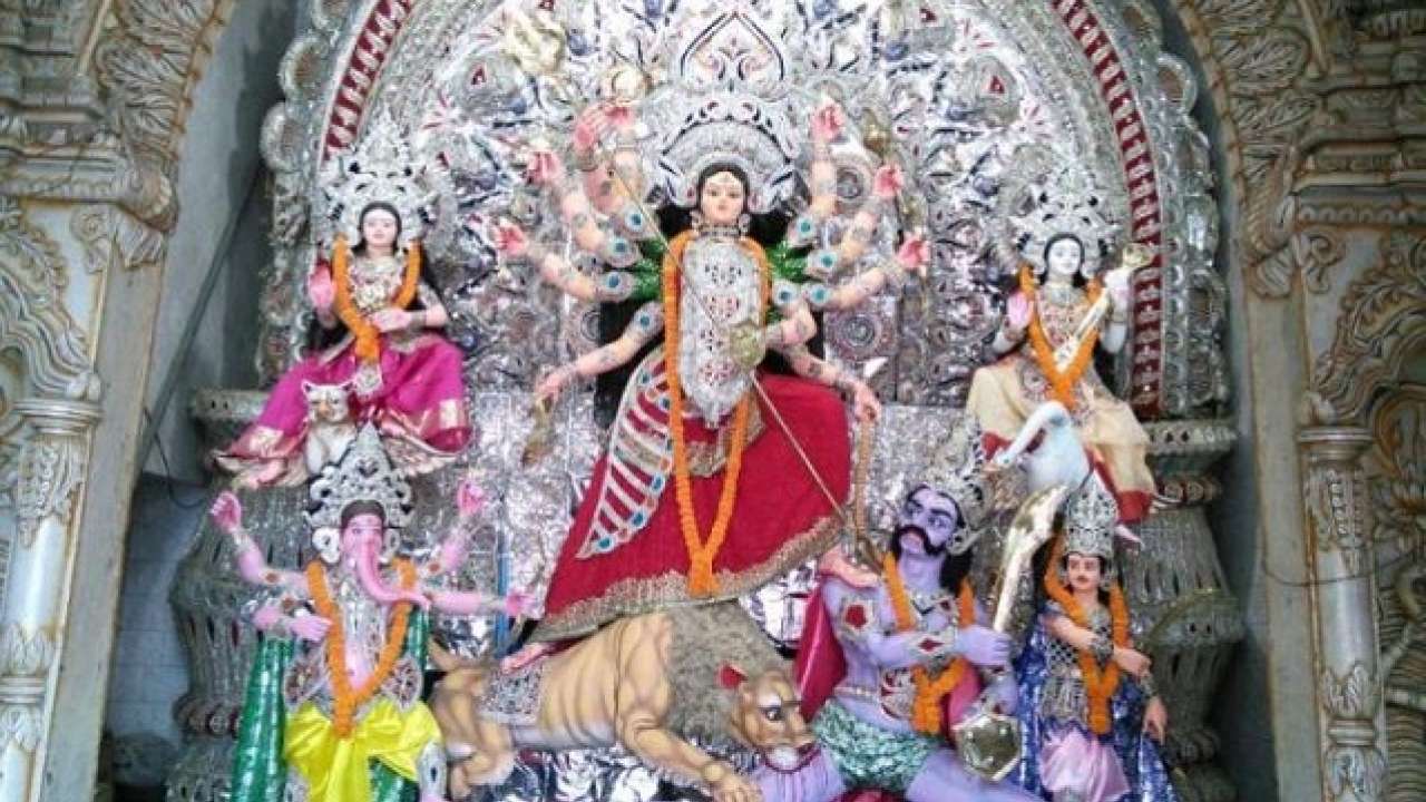 Supreme Court refuses to stay Mamata Banerjee govt's decision to grant Rs 28 crore to Durga puja committees