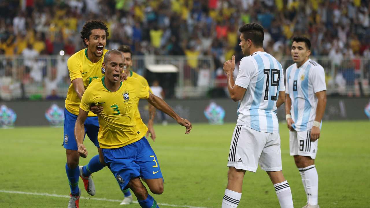 Miranda heads late winner as Brazil beat Argentina 1-0 in friendly