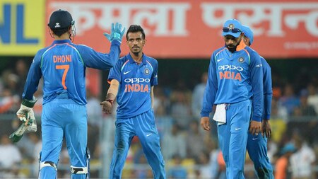 Chahal, Shami get the wickets