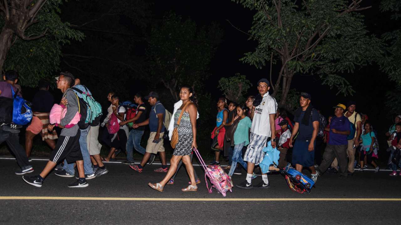 Honduran migrants arrive to Chiquimula, Guatemala