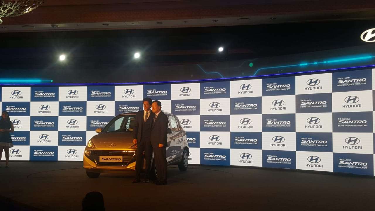 New Santro is powered by a 4-cylinder 1.1 litre petrol engine