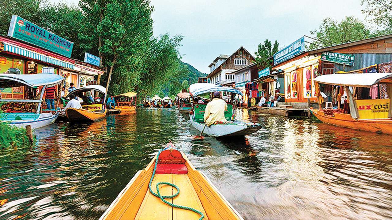 Dal Lake