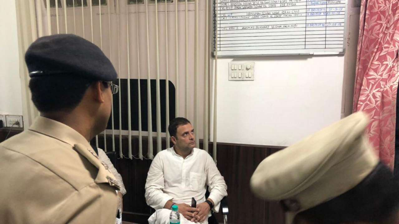 Rahul Gandhi in Lodhi Road police station