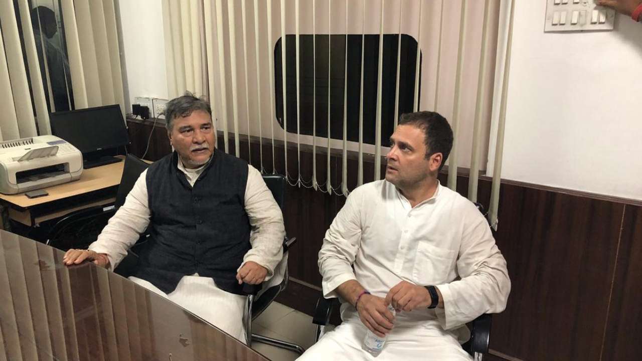 Rahul Gandhi in Lodhi Road police station