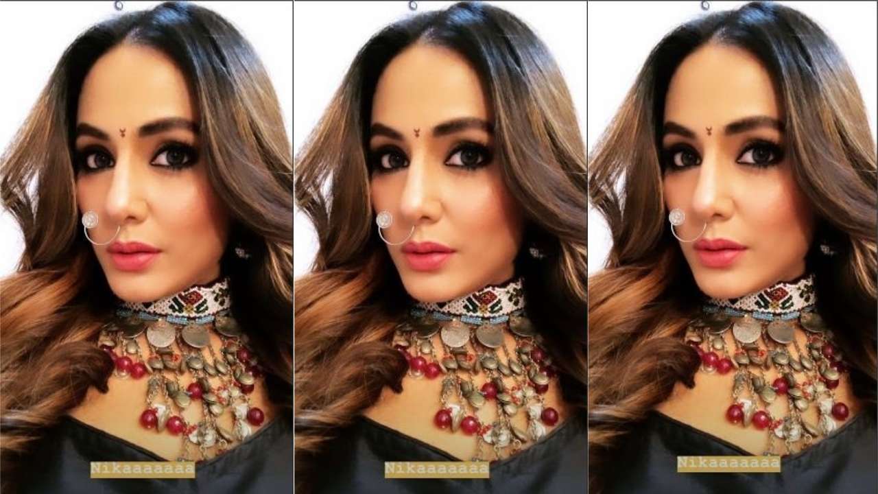 Adaa Khan Nangi Sex Xxx Videos - PICS: Hina Khan's Komolika from 'Kasautii Zindagii Kay' will go down in  history as the sexiest vamp of Indian television