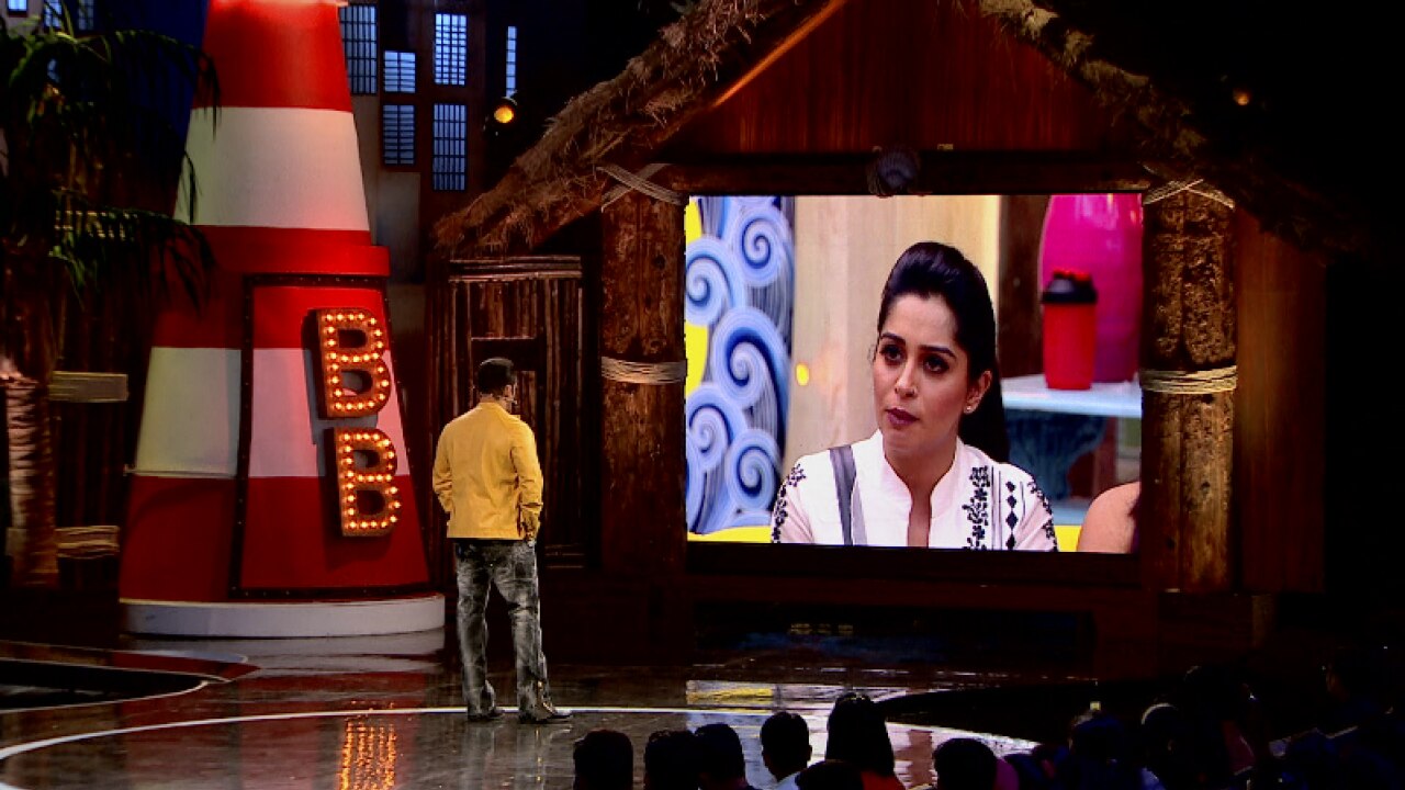 Bigg Boss house divided in 2 groups