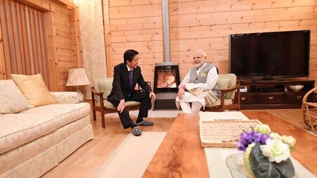 PM Modi at Japanese PM's Villa Pic 1