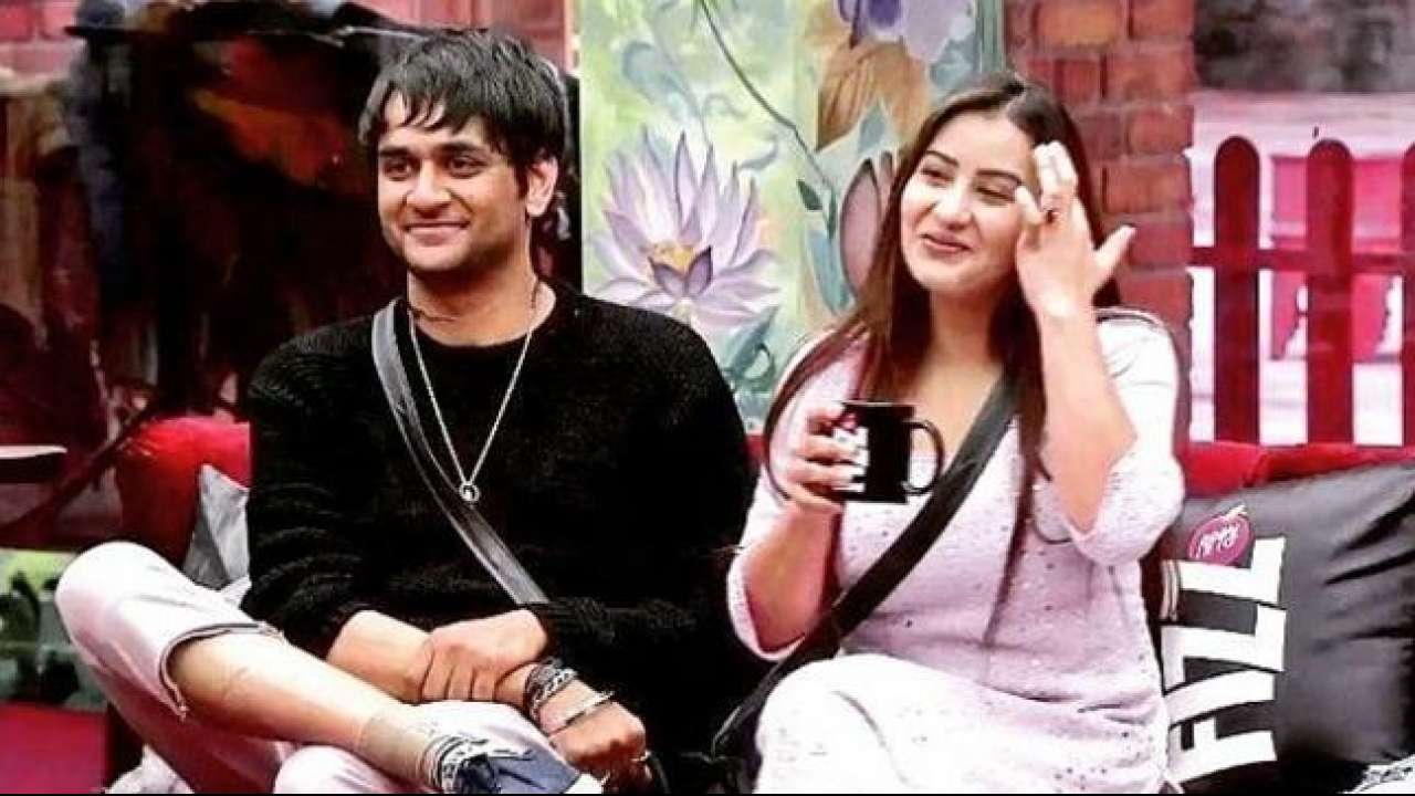 Here's all that will happen when Shilpa Shinde and Vikas Gupta entert the Bigg Boss house