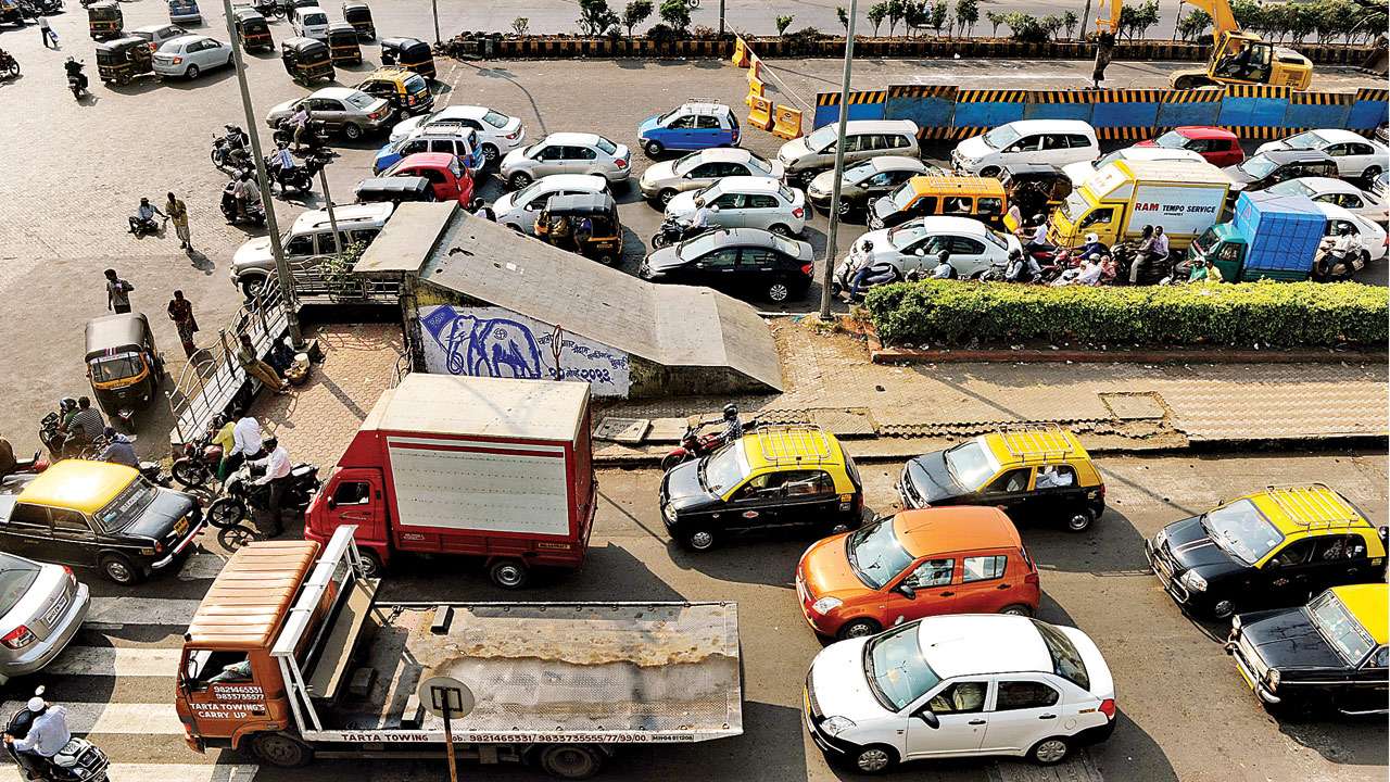 Kherwadi Junction