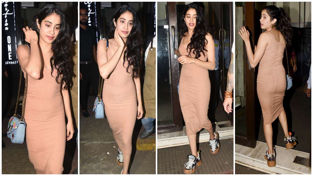 Janhvi Kapoor at the party