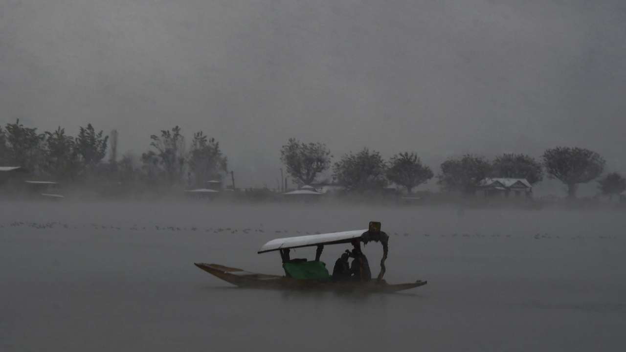 Dal Lake during season's first snowfall