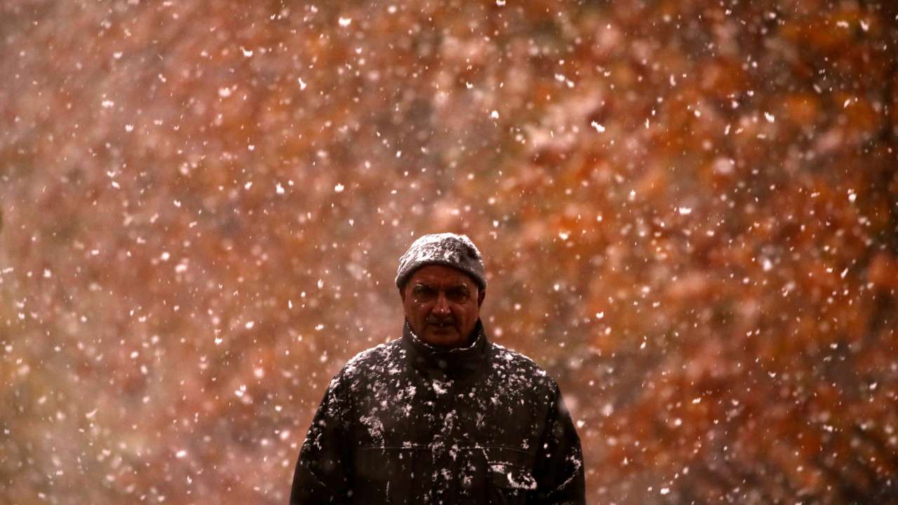 Season's first snowfall