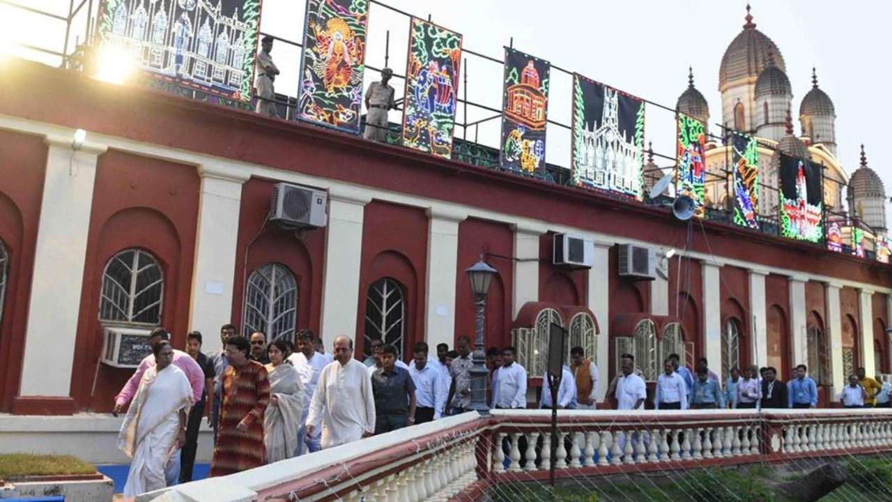 Taking a tour of the temple