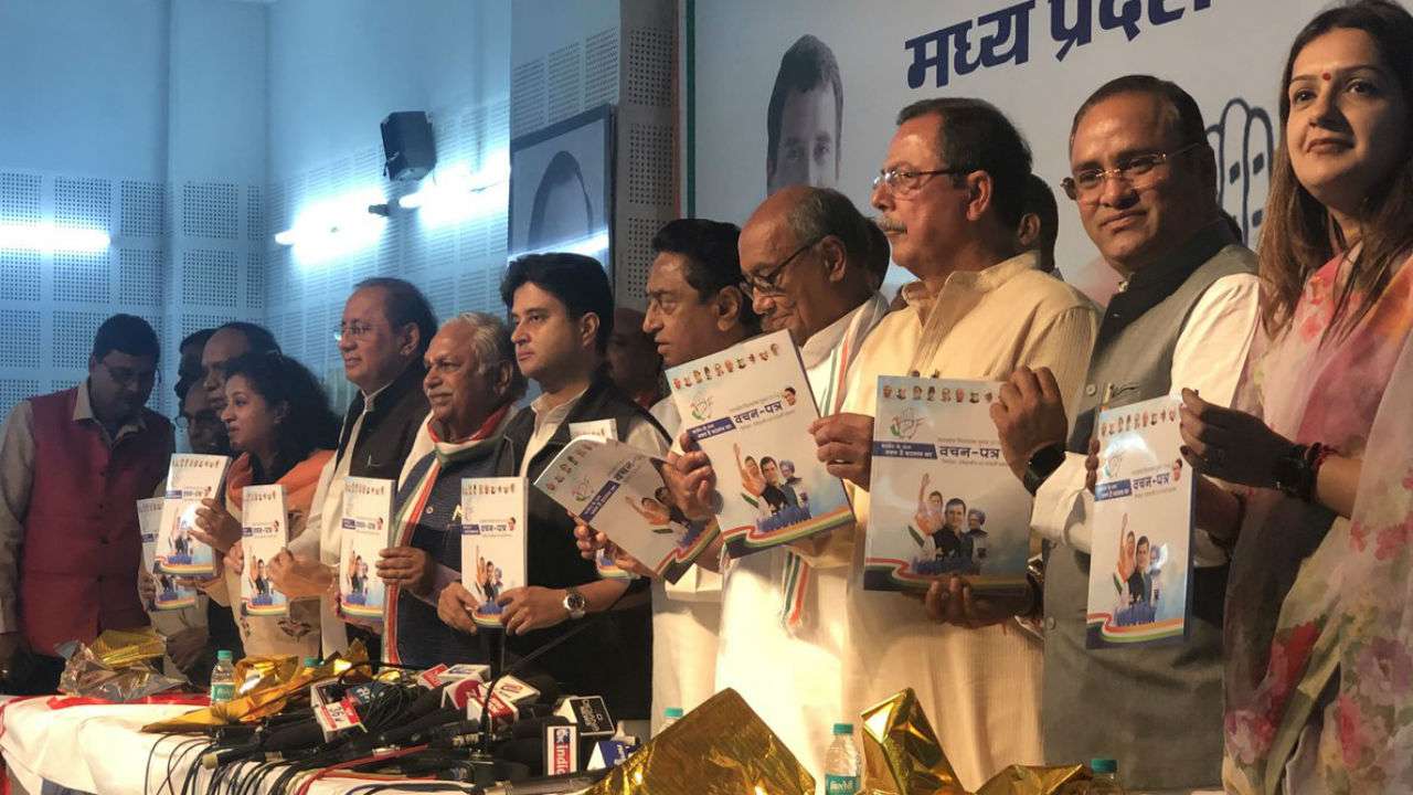 Congress in its manifesto has pledged that it would ban on government staffers from going to RSS shakhas (Twitter/INCMP) 