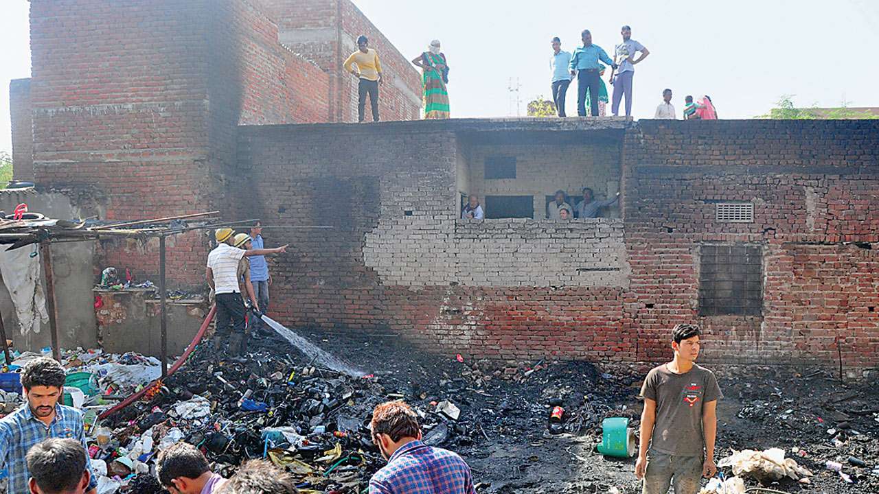 Jaipur Junkyard goes up in flames, fire likely caused by crackers